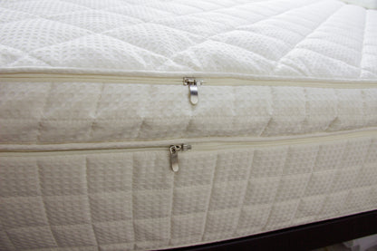 DiamondWeave Luxe Mattress Zip-Cover Ivytress featuring a diamond-textured design with full-zip closure, offering superior mattress protection and bedroom elegance.