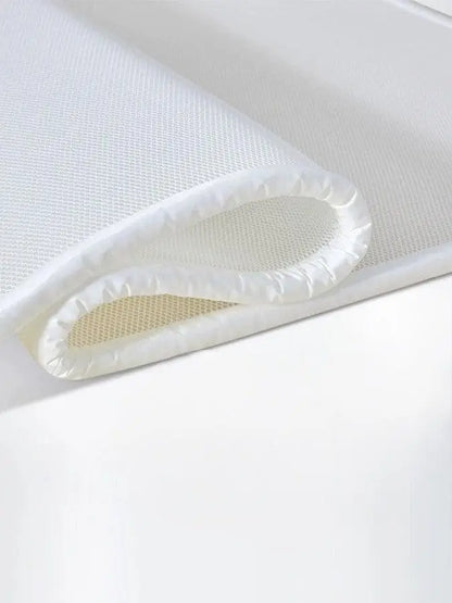 Dreamscape Airfiber® Luxe Mattress showcasing interwoven Airfiber® technology for superior support and breathability, designed for temperature regulation and long-lasting comfort.