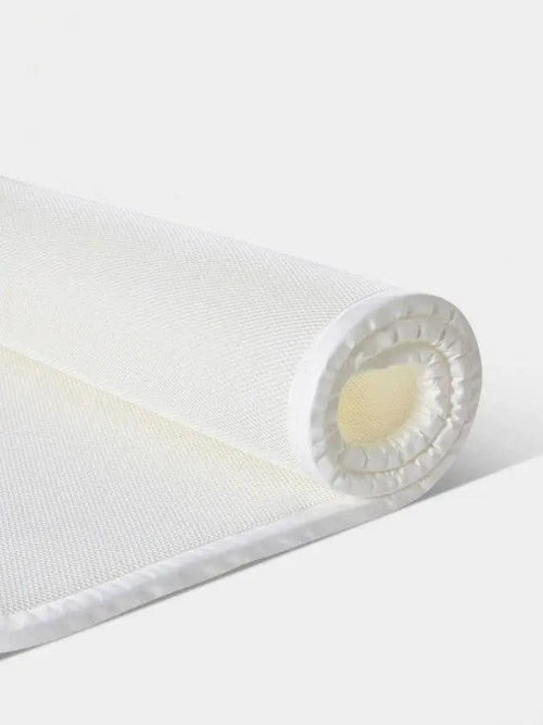 Dreamscape Airfiber® Luxe Mattress showcasing interwoven Airfiber® technology for superior support and breathability, designed for temperature regulation and long-lasting comfort.